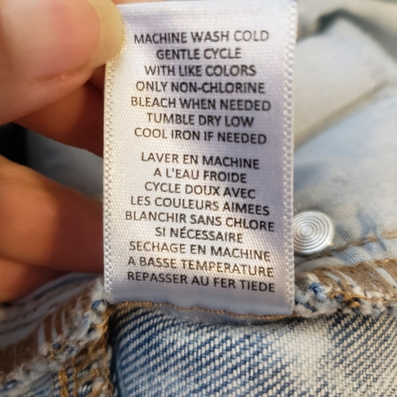 Tinseltown Mom Jeans Distressed Light Wash High Rise Size 11 - Picture 8 of 9